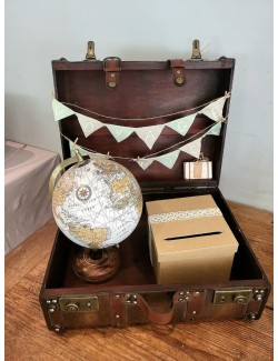 Valise vintage en bois
