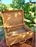 Valise vintage en osier