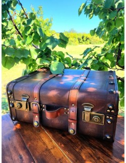 Valise vintage en bois